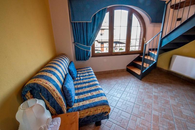 Ristorante Albergo Da Maurizio Cravanzana Bagian luar foto