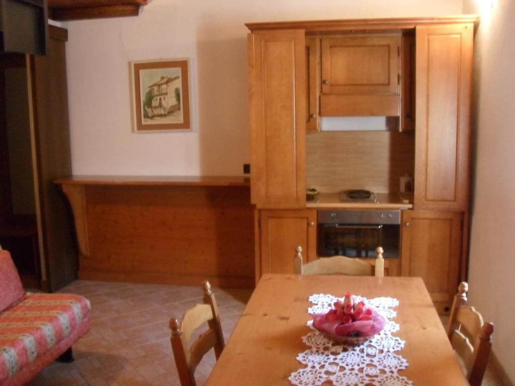 Ristorante Albergo Da Maurizio Cravanzana Ruang foto