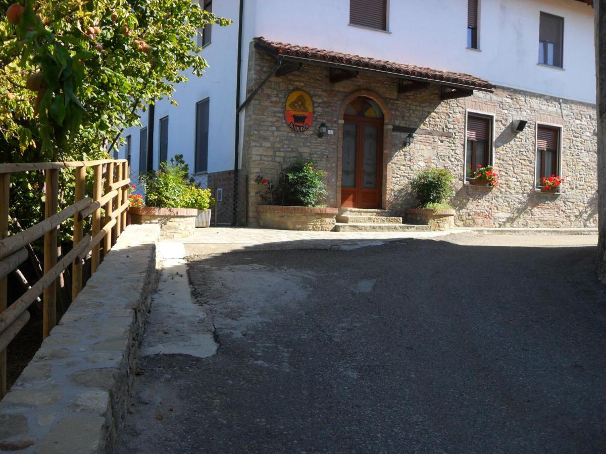 Ristorante Albergo Da Maurizio Cravanzana Bagian luar foto